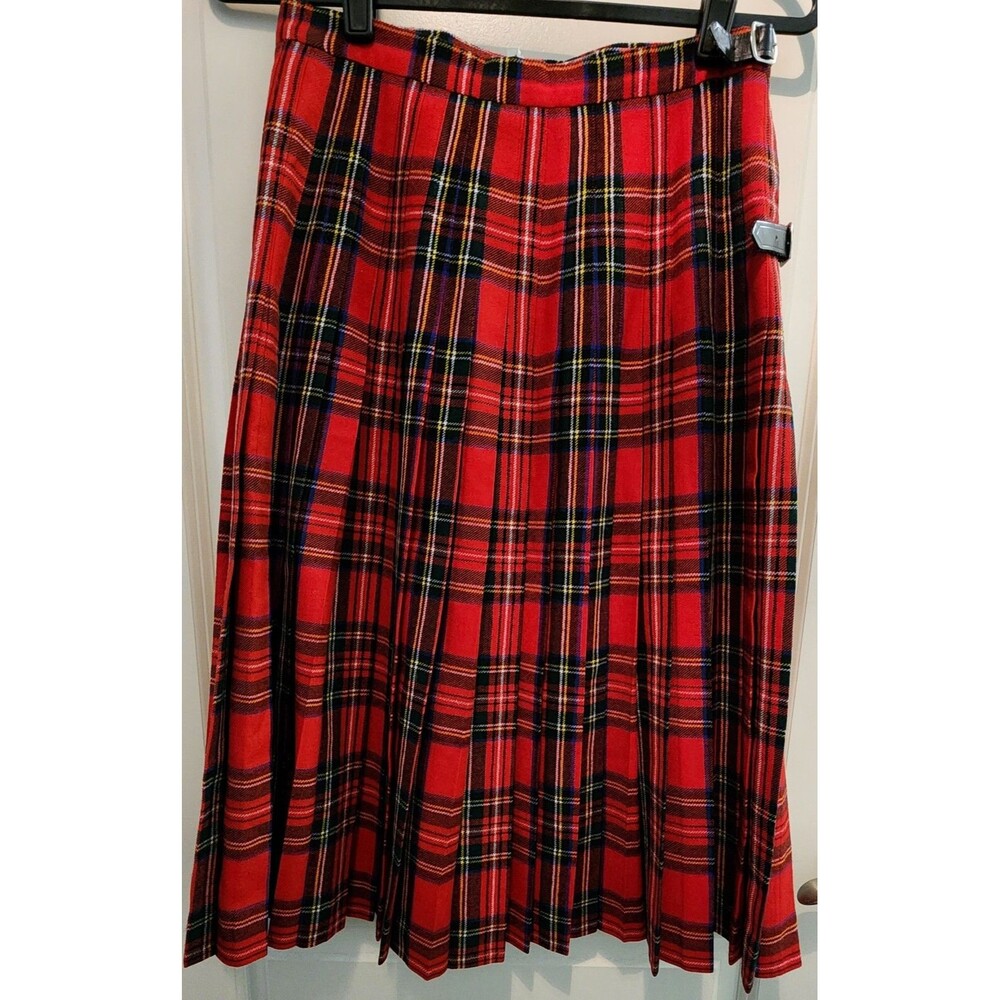 The Scotch House Red Tartan Kilt. Wool. Made in Scotland. Size UK 14 14" x 28"
